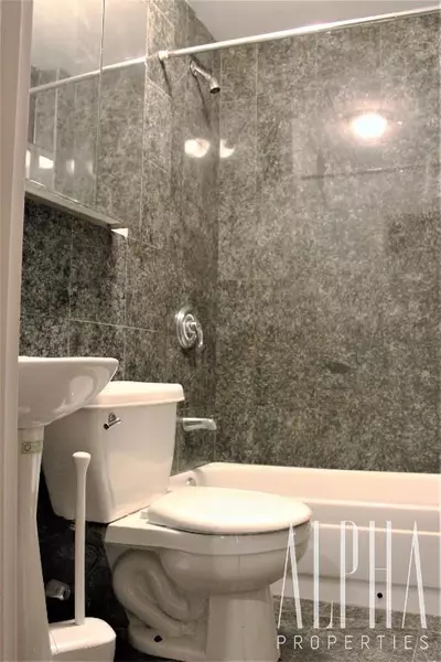 2 bedrooms apartment for rent in Upper East Side - Manhattan, New York