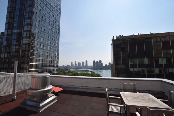 2 bedrooms apartment for rent in Midtown East - Manhattan, New York