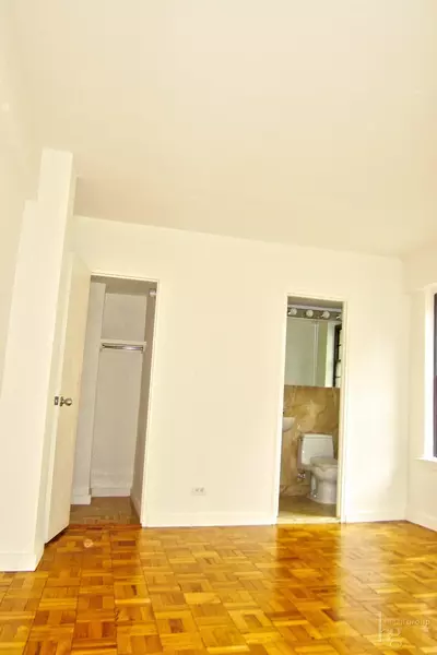 3 bedrooms apartment for rent in Midtown East - Manhattan, New York