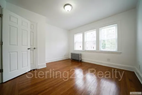 3 bedrooms apartment for rent in Astoria - Queens, New York
