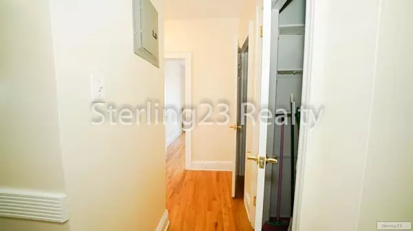3 bedrooms apartment for rent in Astoria - Queens, New York