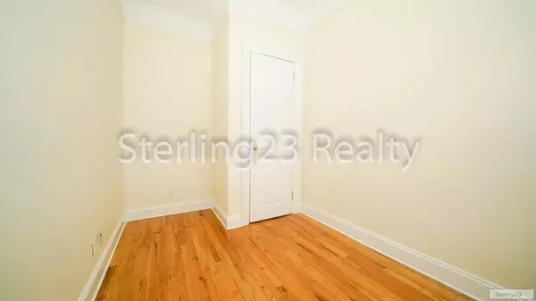 3 bedrooms apartment for rent in Astoria - Queens, New York