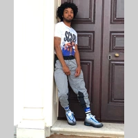 Looking for a roommate