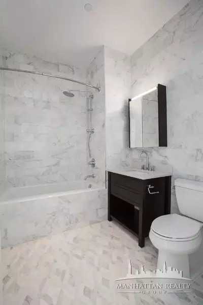 3 bedrooms apartment for rent in Midtown West - Manhattan, New York