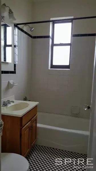 Studio Apartment for rent in Astoria - Queens, New York