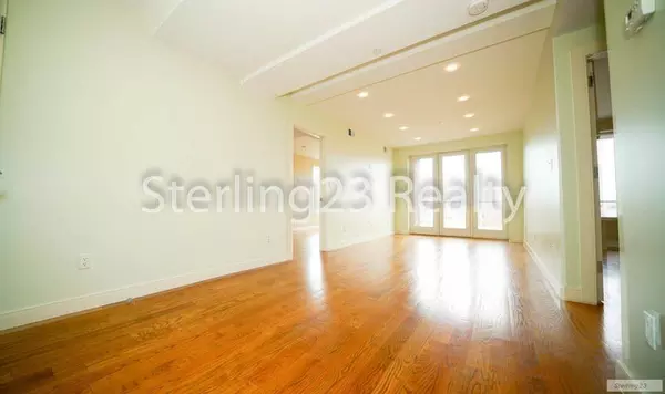 2 bedrooms apartment for rent in Astoria - Queens, New York