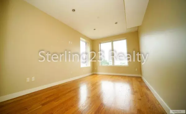 2 bedrooms apartment for rent in Astoria - Queens, New York