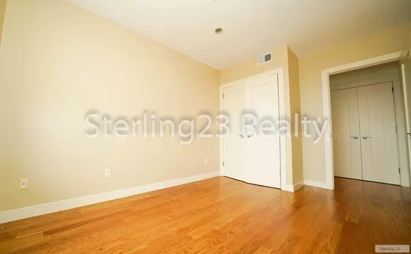 2 bedrooms apartment for rent in Astoria - Queens, New York