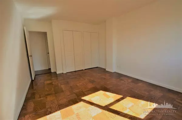 4 bedrooms apartment for rent in Midtown West - Manhattan, New York