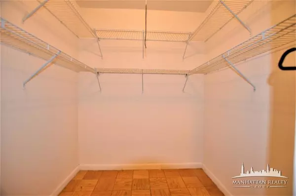 4 bedrooms apartment for rent in Midtown West - Manhattan, New York