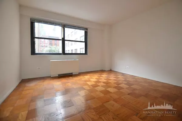 4 bedrooms apartment for rent in Midtown West - Manhattan, New York