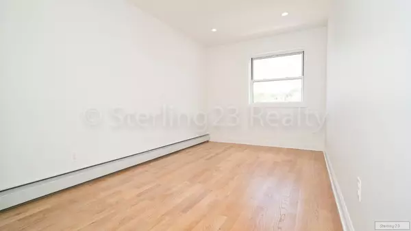 3 bedrooms apartment for rent in Astoria - Queens, New York