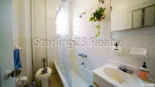 2 bedrooms apartment for rent in Astoria - Queens, New York