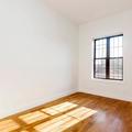 Room for rent in Crown Heights #3