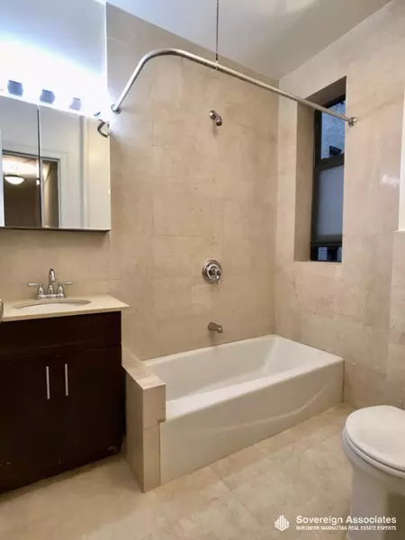 3 bedrooms apartment for rent in Washington Heights - Manhattan, New York