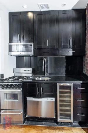 2 bedrooms apartment for rent in East Village - Manhattan, New York