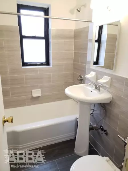 3 bedrooms apartment for rent in Flatbush Ditmas Park - Brooklyn, New York