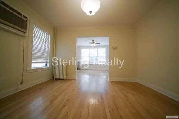 2 bedrooms apartment for rent in Astoria - Queens, New York