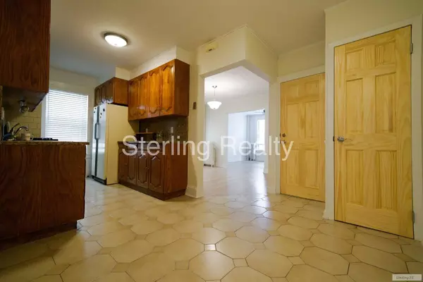 2 bedrooms apartment for rent in Astoria - Queens, New York