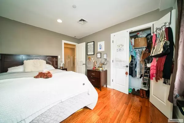 2 bedrooms apartment for rent in Astoria - Queens, New York