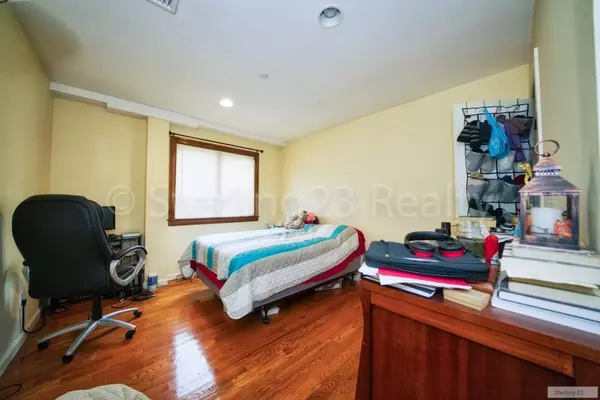 2 bedrooms apartment for rent in Astoria - Queens, New York