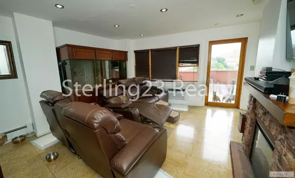 2 bedrooms apartment for rent in Astoria - Queens, New York