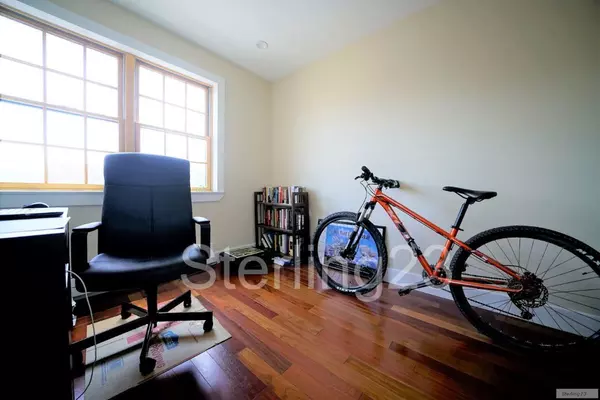 3 bedrooms apartment for rent in Astoria - Queens, New York