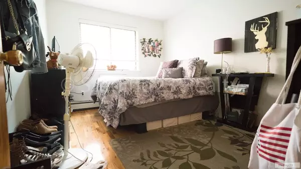 3 bedrooms apartment for rent in Astoria - Queens, New York