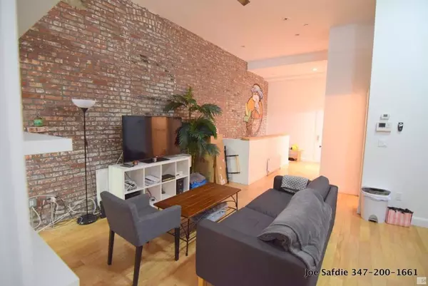 4 bedrooms apartment for rent in Lower East Side - Manhattan, New York