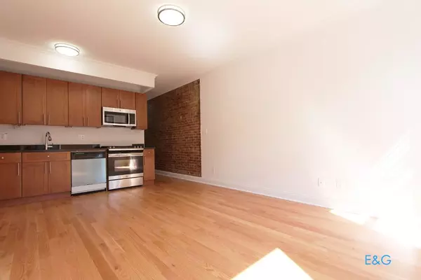 4 bedrooms apartment for rent in Inwood - Manhattan, New York