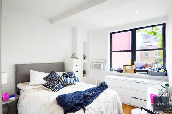 3 bedrooms apartment for rent in West Village - Manhattan, New York
