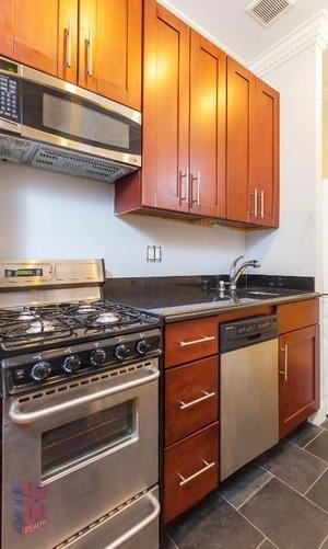 3 bedrooms apartment for rent in West Village - Manhattan, New York