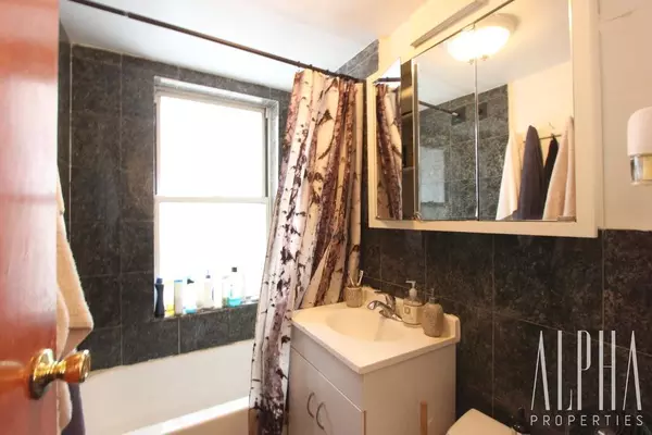 3 bedrooms apartment for rent in East Village - Manhattan, New York