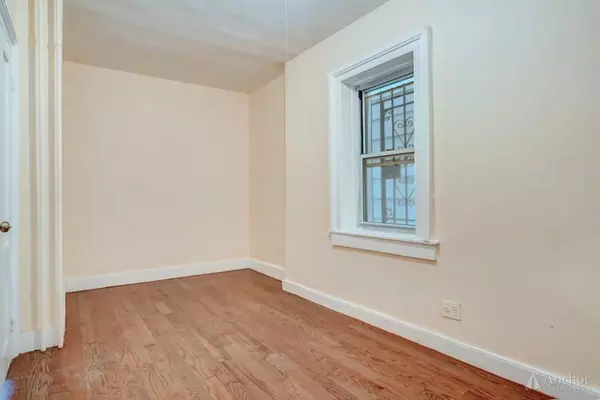 2 bedrooms apartment for rent in LIC - Queens, New York