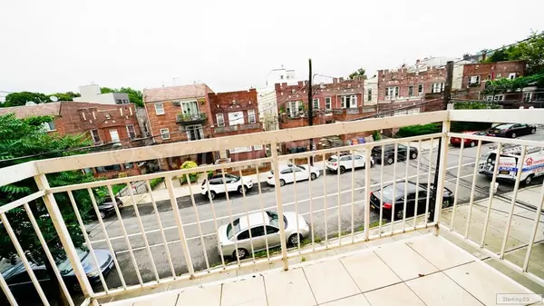 3 bedrooms apartment for rent in Astoria - Queens, New York