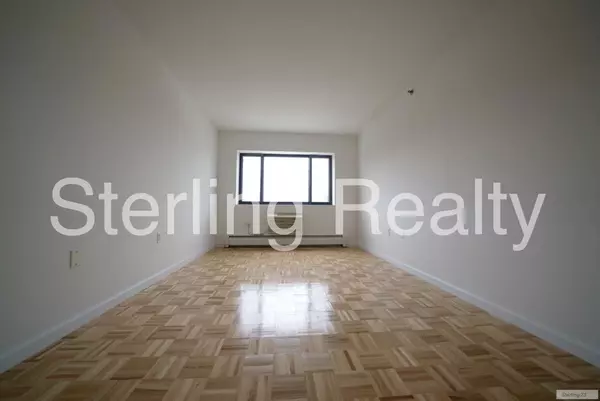 2 bedrooms apartment for rent in LIC - Queens, New York