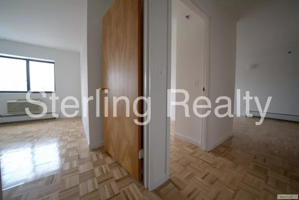 2 bedrooms apartment for rent in LIC - Queens, New York