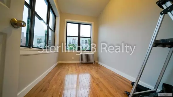 Studio Apartment for rent in Astoria - Queens, New York
