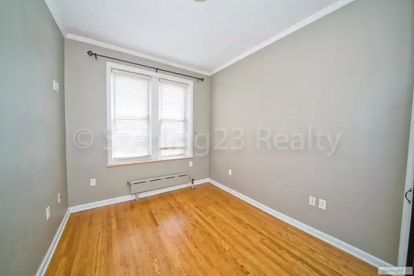 2 bedrooms apartment for rent in Sunnyside - Queens, New York