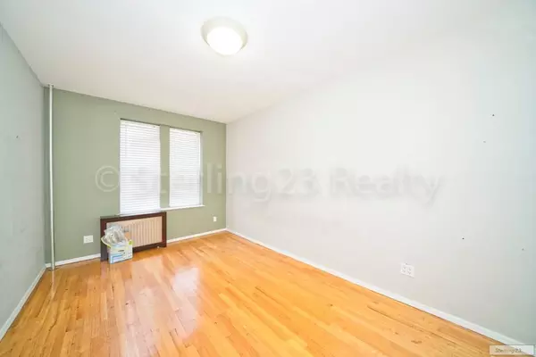 2 bedrooms apartment for rent in Sunnyside - Queens, New York