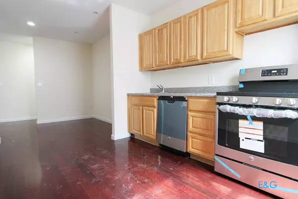 4 bedrooms apartment for rent in Washington Heights - Manhattan, New York