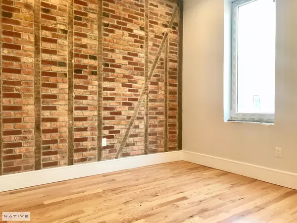 4 bedrooms apartment for rent in Greenpoint - Brooklyn, New York