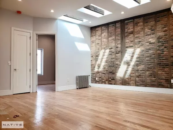 4 bedrooms apartment for rent in Greenpoint - Brooklyn, New York