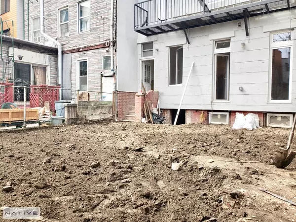 4 bedrooms apartment for rent in Greenpoint - Brooklyn, New York