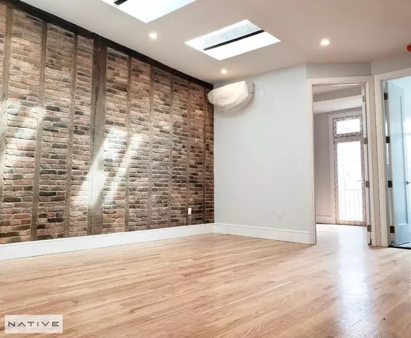 4 bedrooms apartment for rent in Greenpoint - Brooklyn, New York