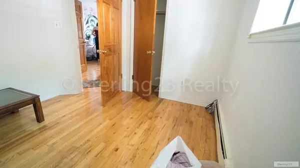 3 bedrooms apartment for rent in Astoria - Queens, New York