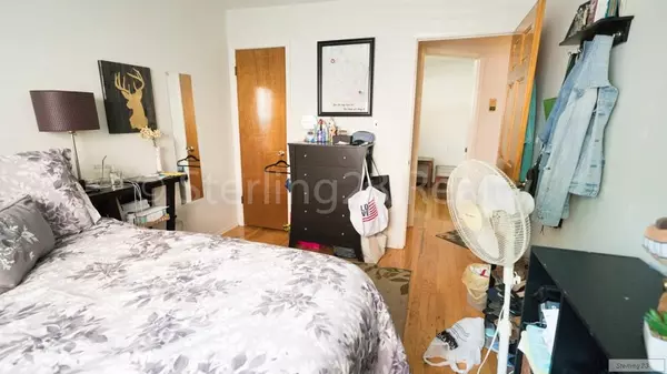 3 bedrooms apartment for rent in Astoria - Queens, New York