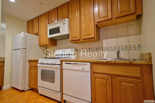 2 bedrooms apartment for rent in Astoria - Queens, New York