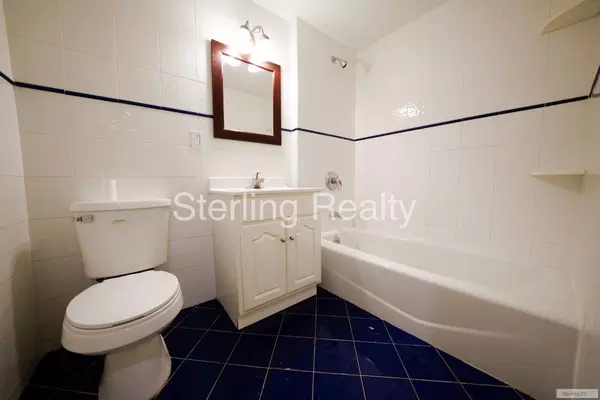 2 bedrooms apartment for rent in Astoria - Queens, New York