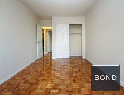 2 bedrooms apartment for rent in Astoria - Queens, New York